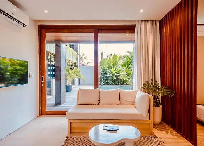 Thehub Pererenan Coworking, Pool And Rooftop 4*