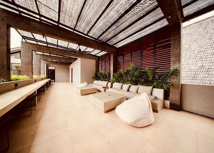 Aparthotel Thehub Pererenan Coworking, Pool And Rooftop 4*