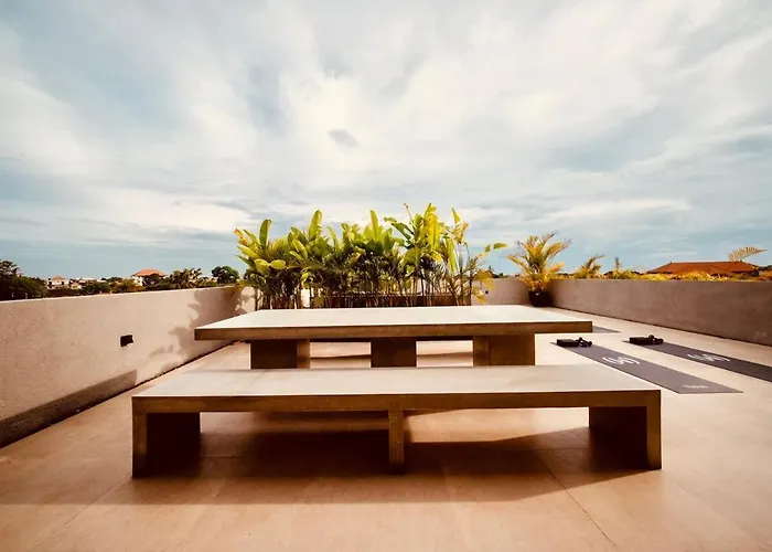 Thehub Pererenan Coworking, Pool And Rooftop 4*