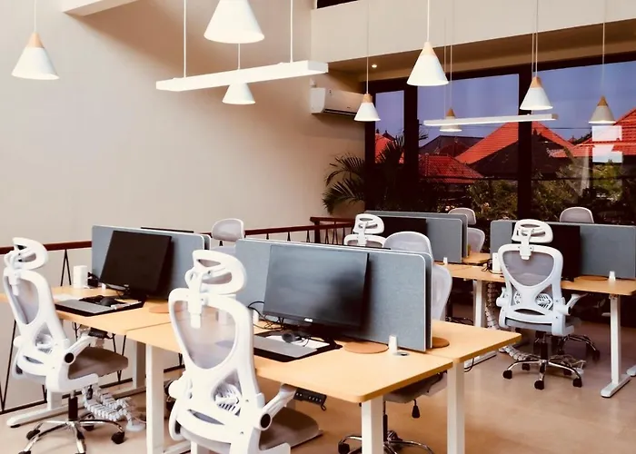 Aparthotel Thehub Pererenan Coworking, Pool And Rooftop